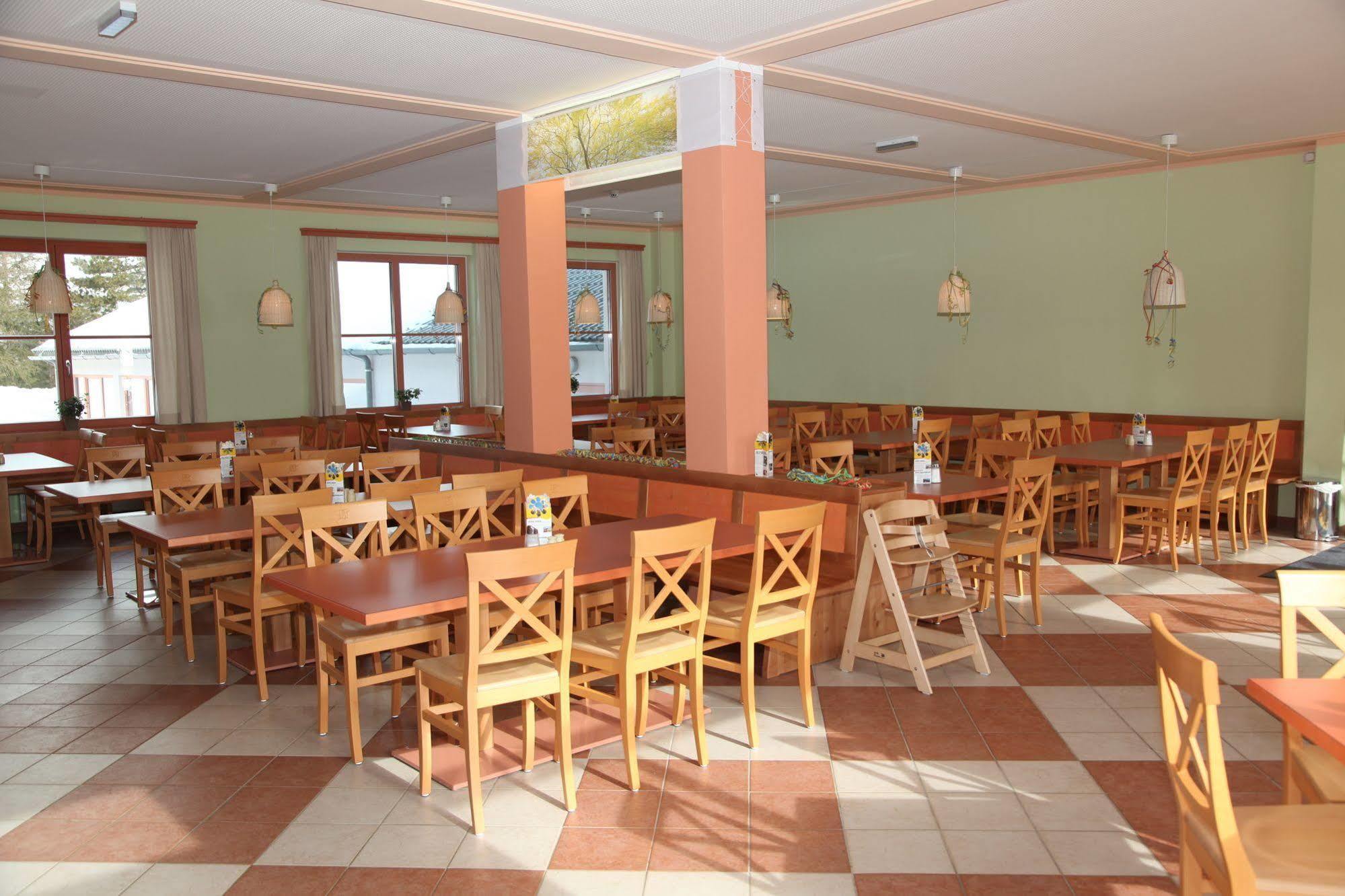 Jufa Hotel Đẻo Hochrindl Ngoại thất bức ảnh